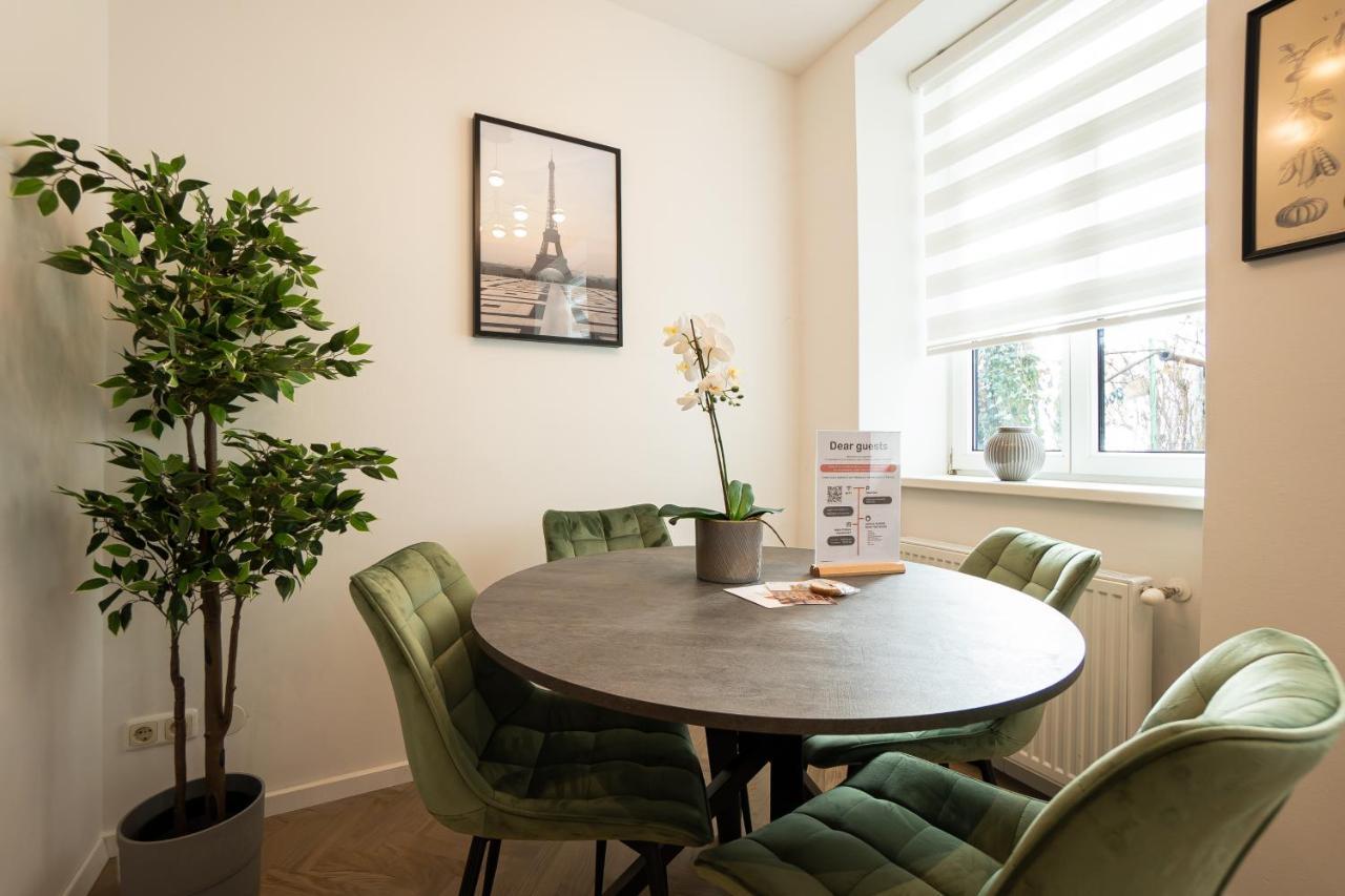 Brand-New Apartment In The 17Th District Of 비엔나 외부 사진